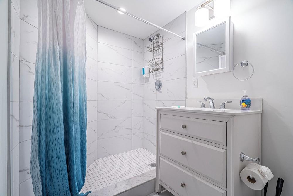 BeachSide 9th Residences photo 47