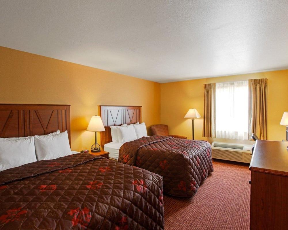 Rodeway Inn & Suites Phillipsburg photo 11