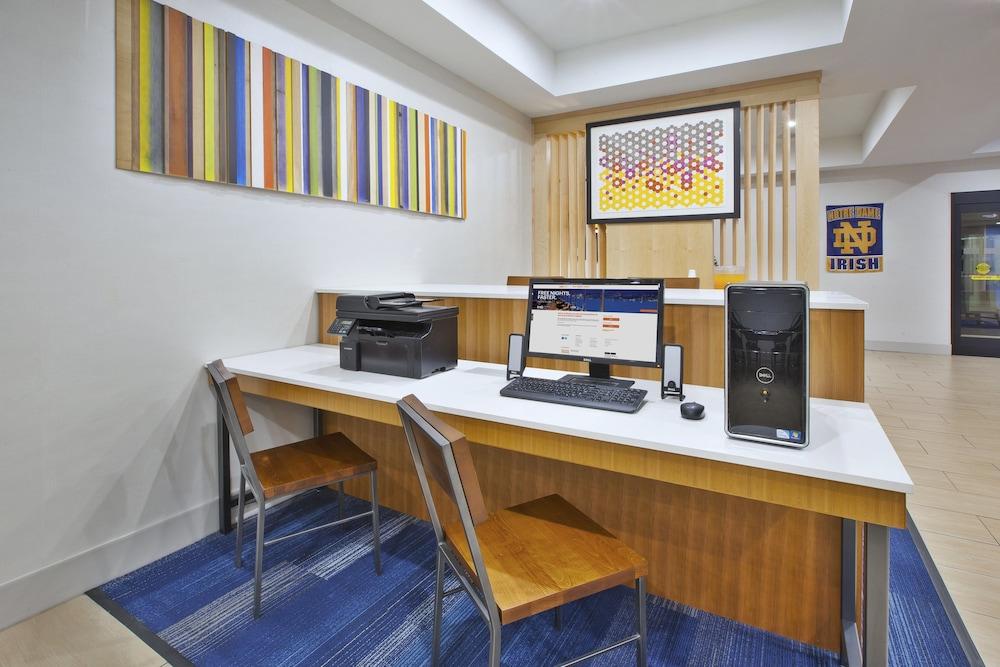 Holiday Inn Express Hotel & Suites Niles by IHG photo 30