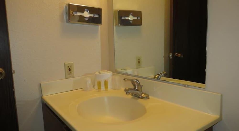 Longhorn Casino & Hotel photo 5
