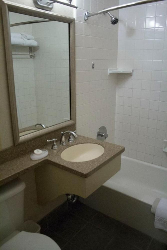 Handlery Hotel photo 13