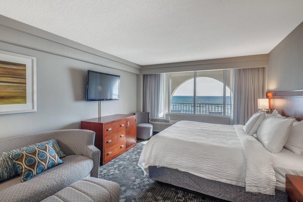 Courtyard by Marriott Jacksonville Beach Oceanfront photo 8