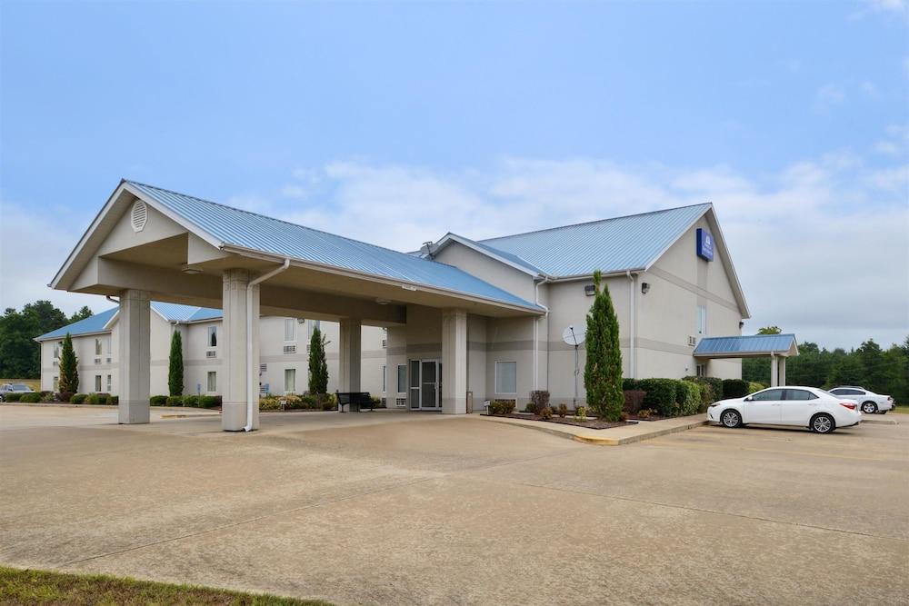Americas Best Value Inn Smackover photo 3