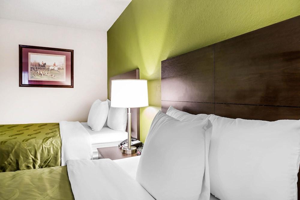Quality Inn Culpeper photo 11