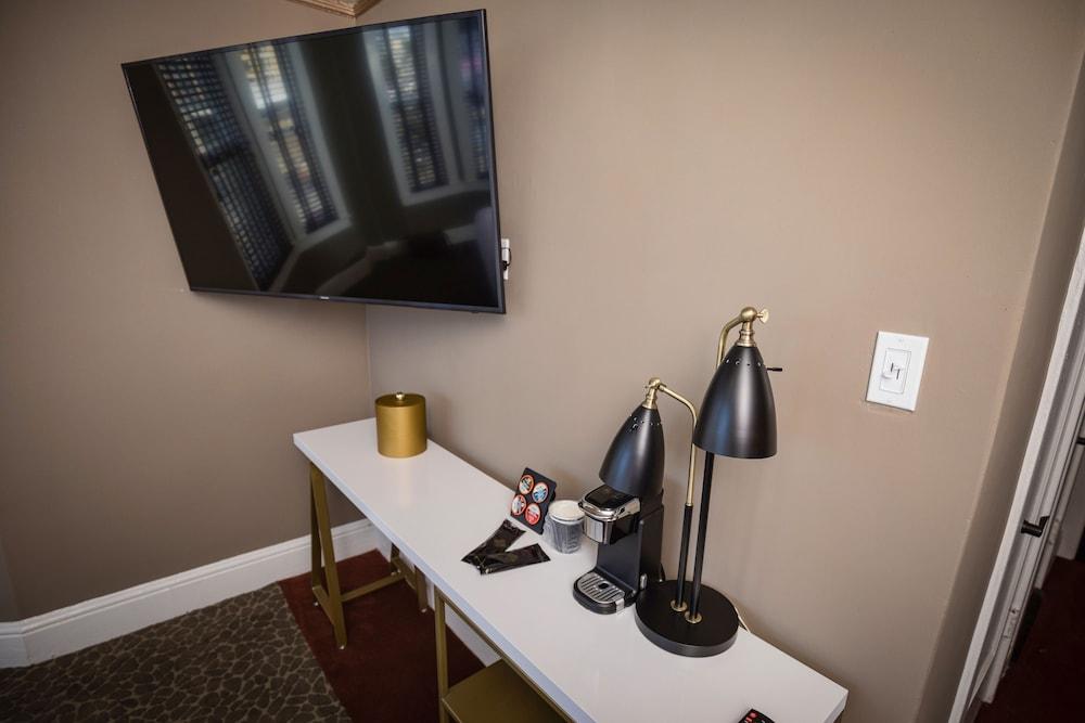 Motel 6 San Francisco, CA – Civic Center photo 7