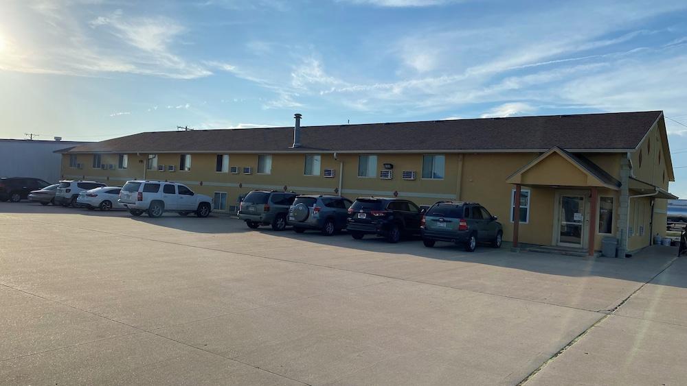 Newton Inn In Newton, KS photo 17