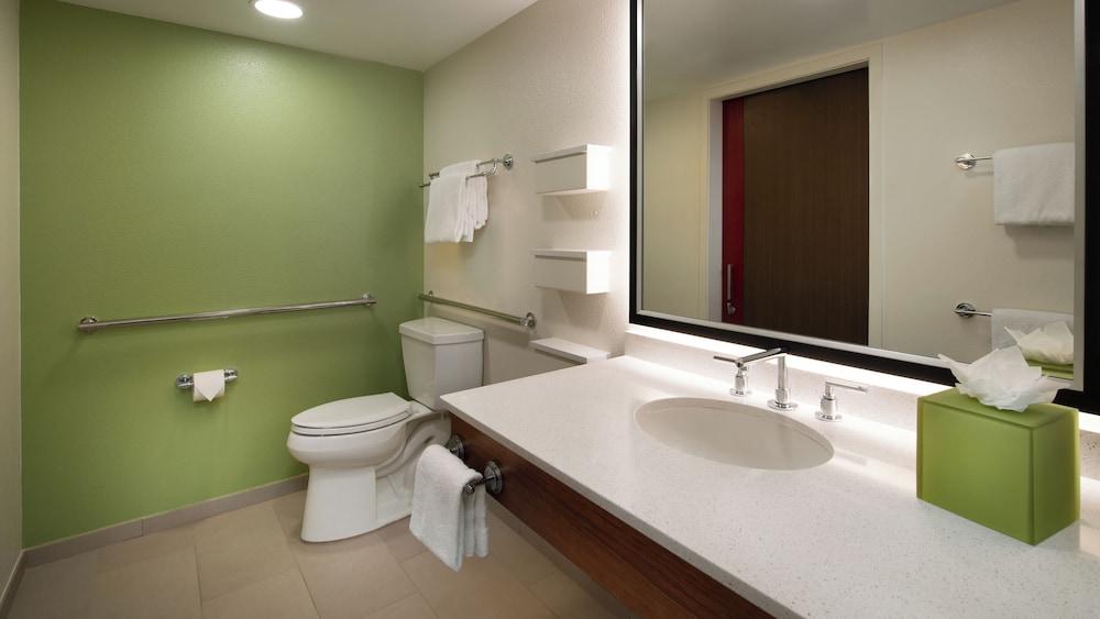 Disney's All-Star Music Resort photo 20