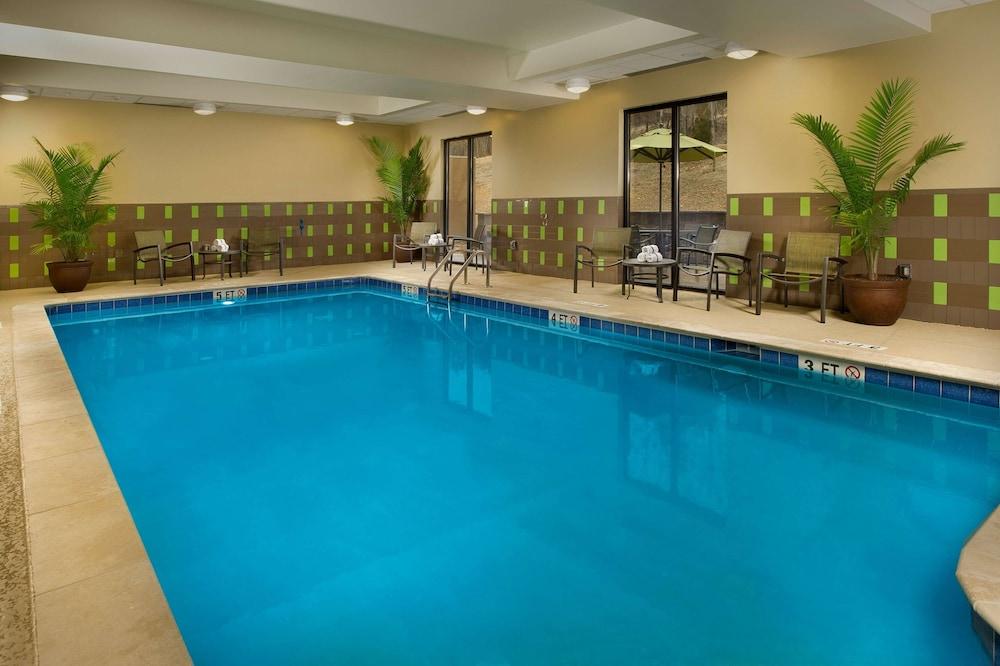 Hampton Inn Cleveland, TN photo 13