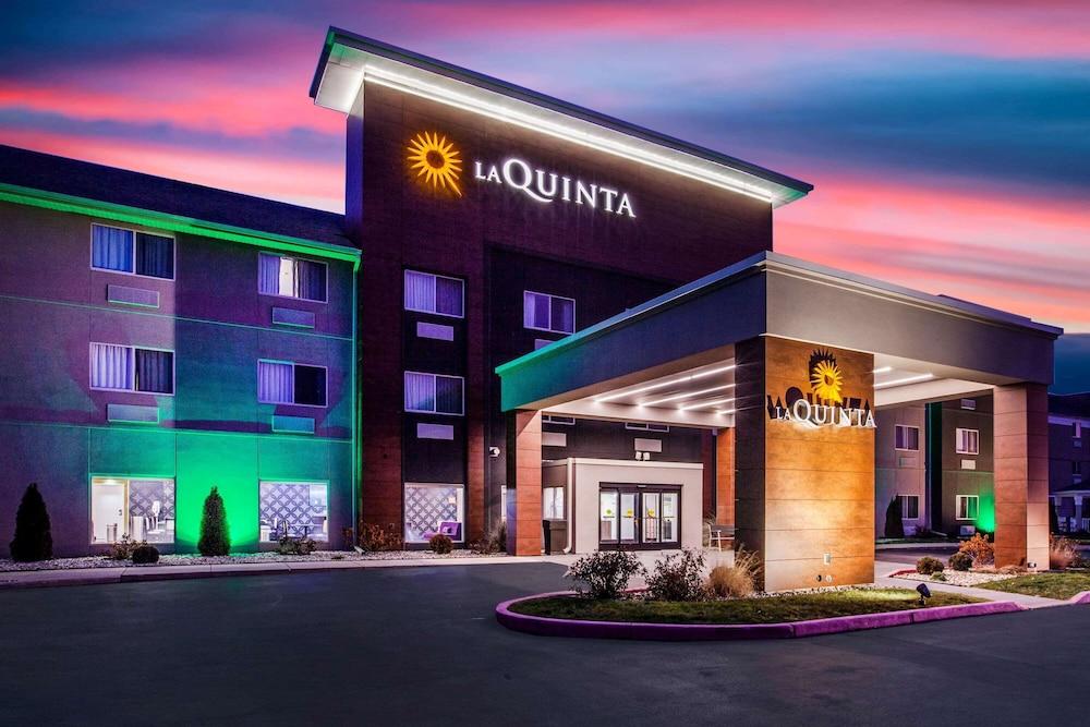 La Quinta Inn & Suites by Wyndham Elkhart photo 27