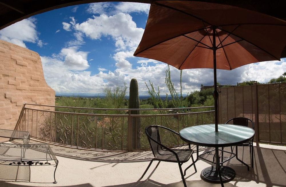 Mission Hill Casitas photo 42