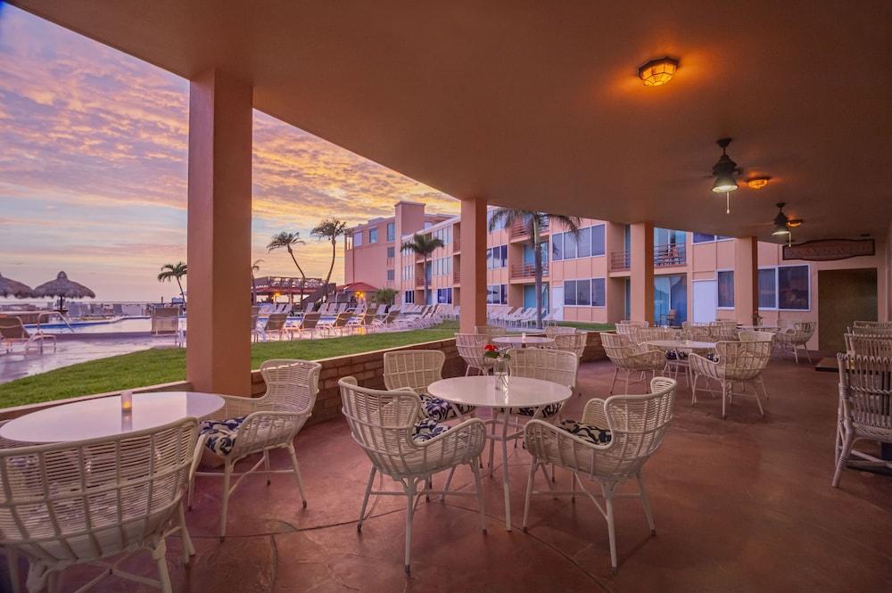 Dolphin Beach Resort photo 14