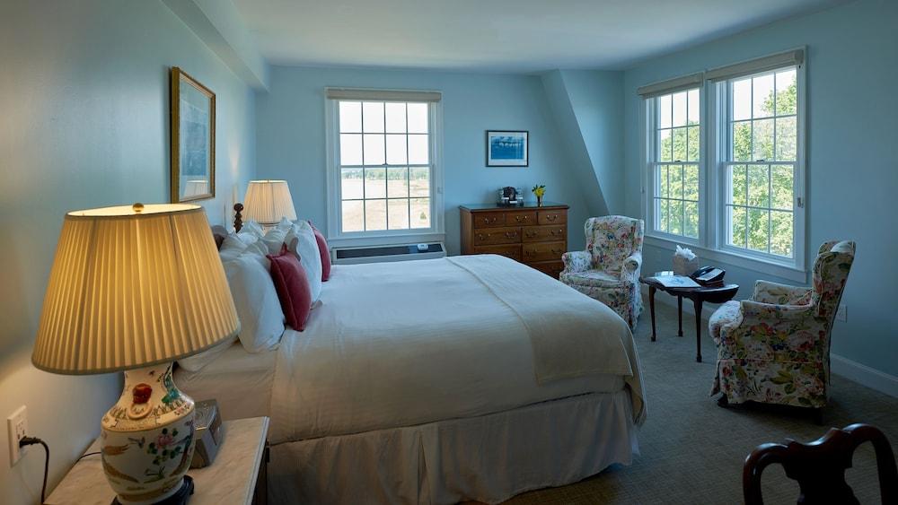 Black Point Inn photo 21