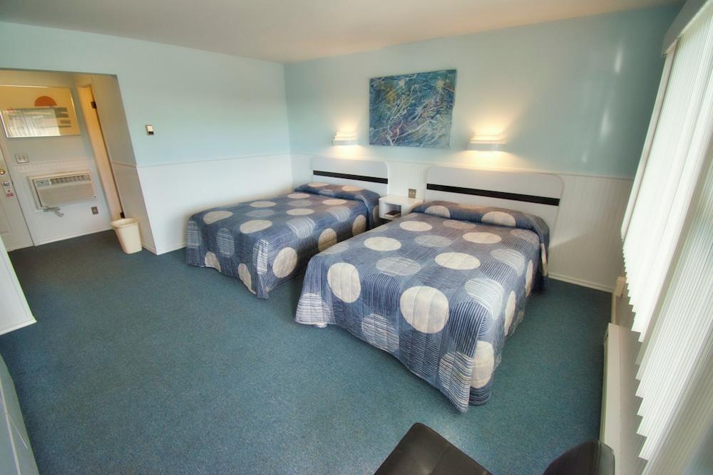 Harborside Motel photo 4