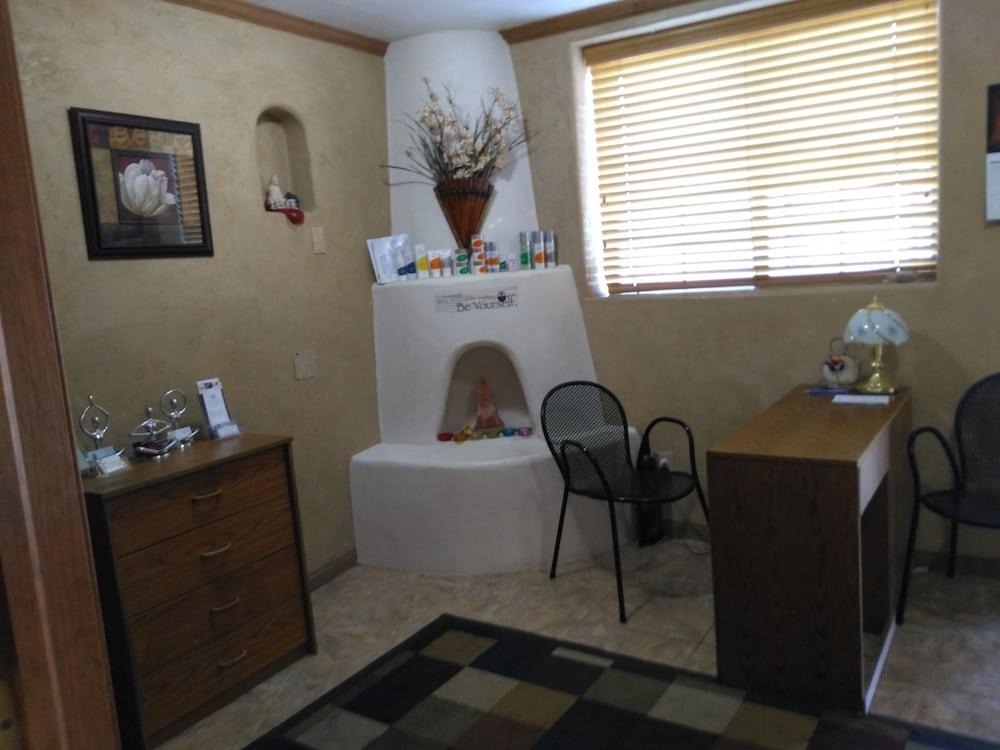 Oasis on the Rim photo 42
