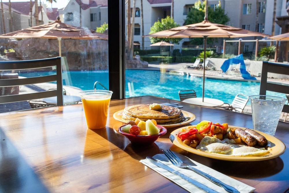 Holiday Inn Club Vacations at Desert Club Resort by IHG photo 60