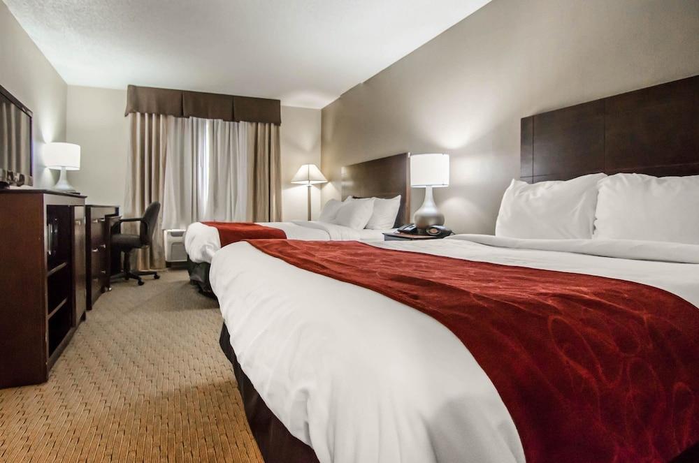 Quality Suites St. Joseph photo 27