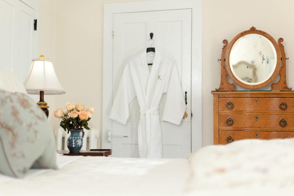 Garden Gables Inn photo 7