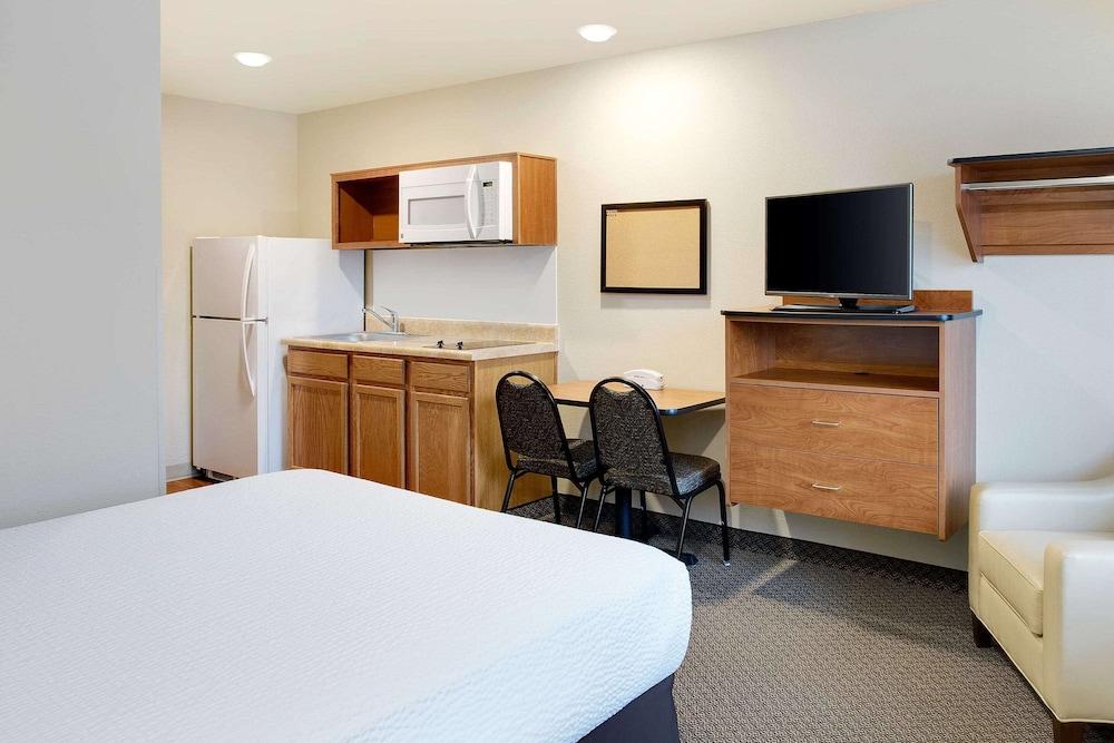 WoodSpring Suites Fredericksburg photo 6