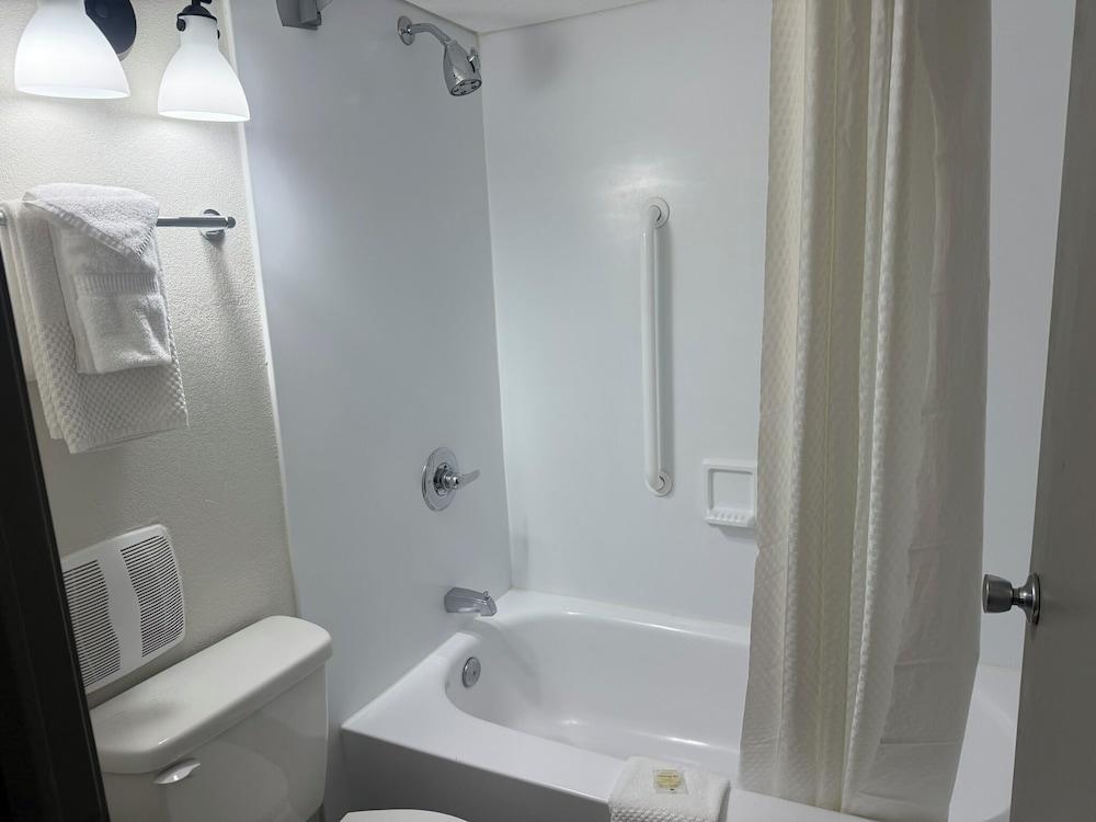 Sonesta Essential Rapid City photo 62