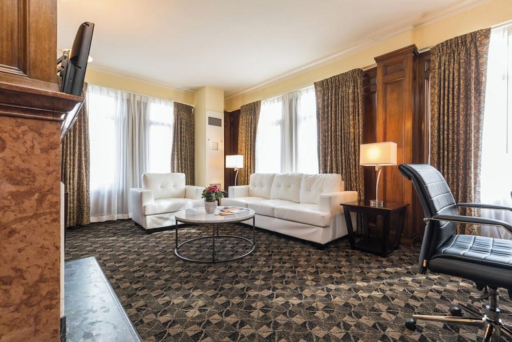 The Pickwick Hotel photo 4