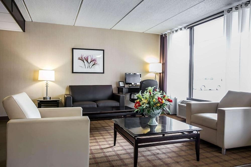 Quality Inn Hartsville photo 3