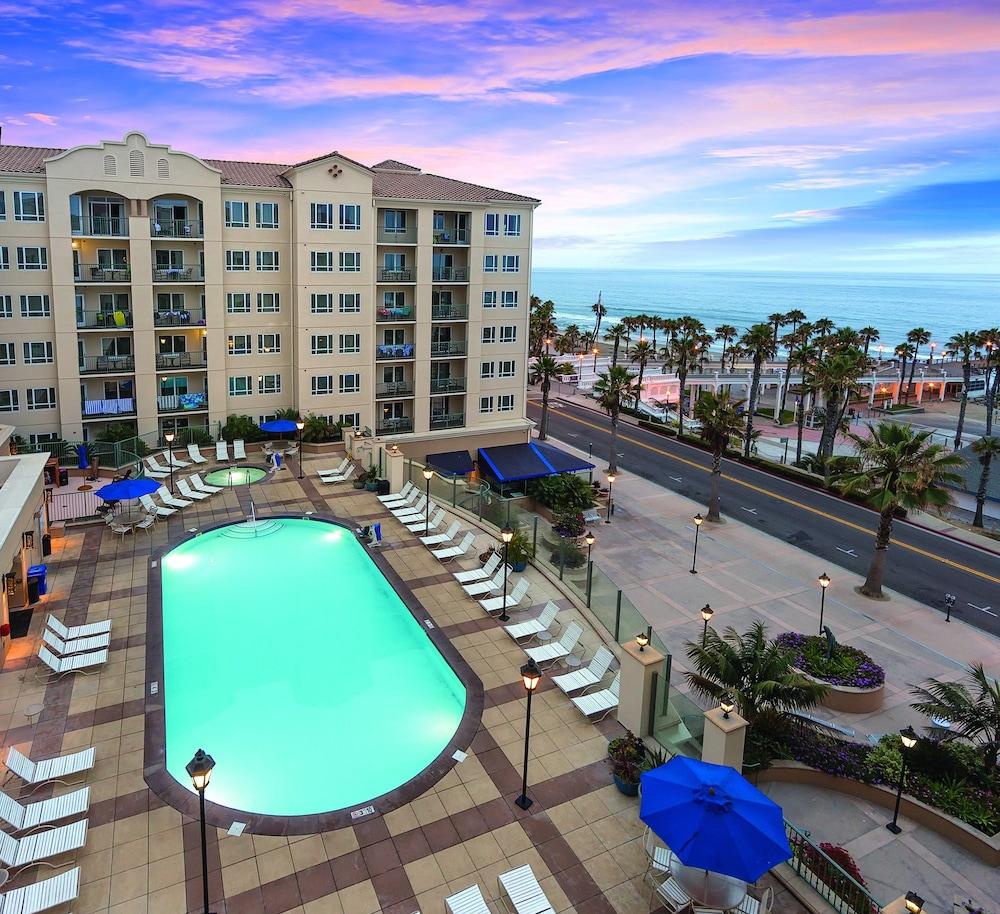 Club Wyndham Oceanside Pier photo 10