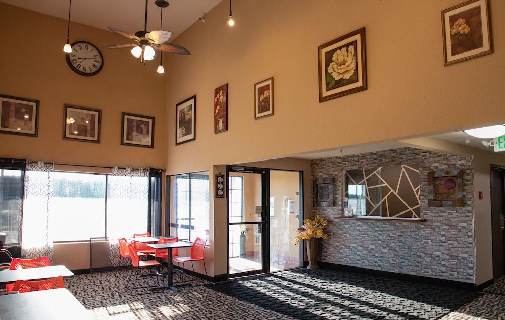 North Town Inn & Suites photo 17