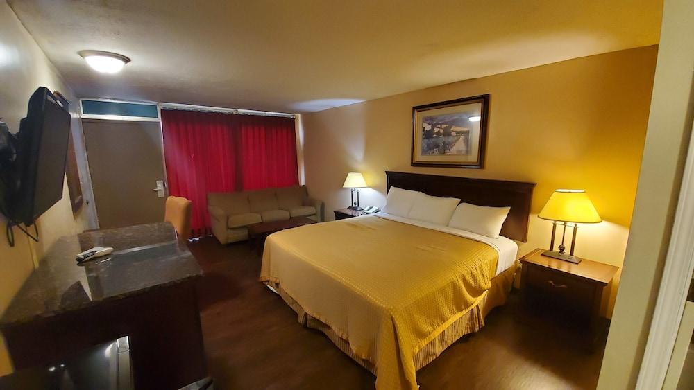 Marion Gray Plaza Motel photo 3