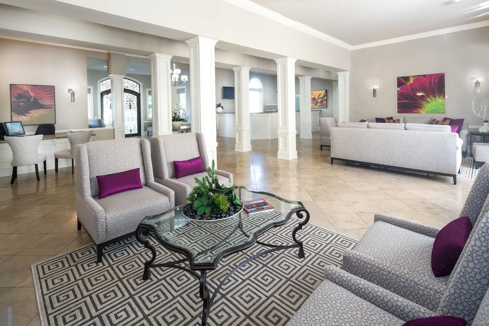 Club De Soleil All-Suite Resort photo 2
