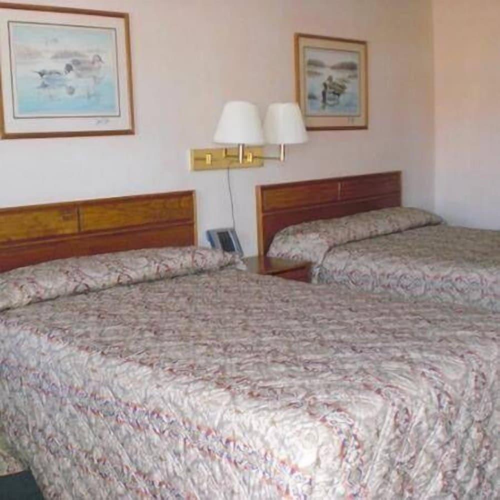 Royal Inn photo 18
