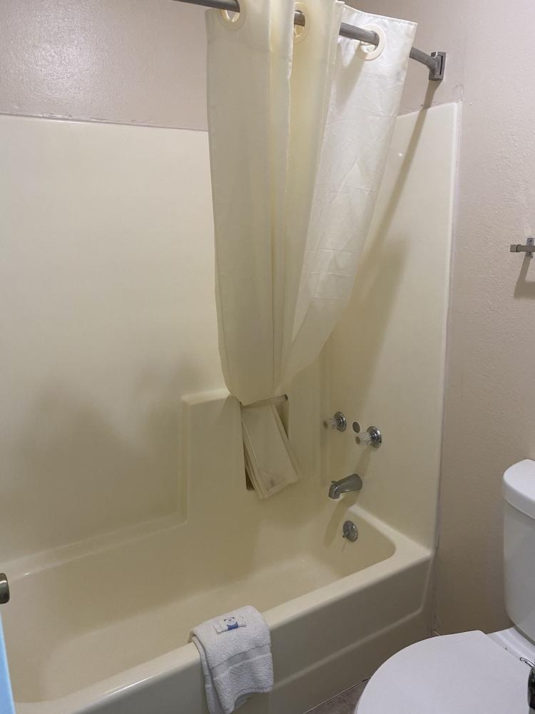 Century inn motel photo 21