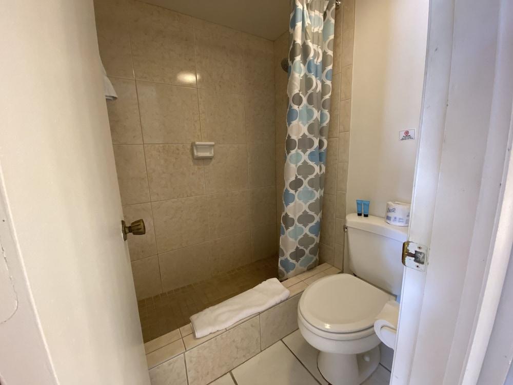 Bonita Beach Inn and Suites photo 5