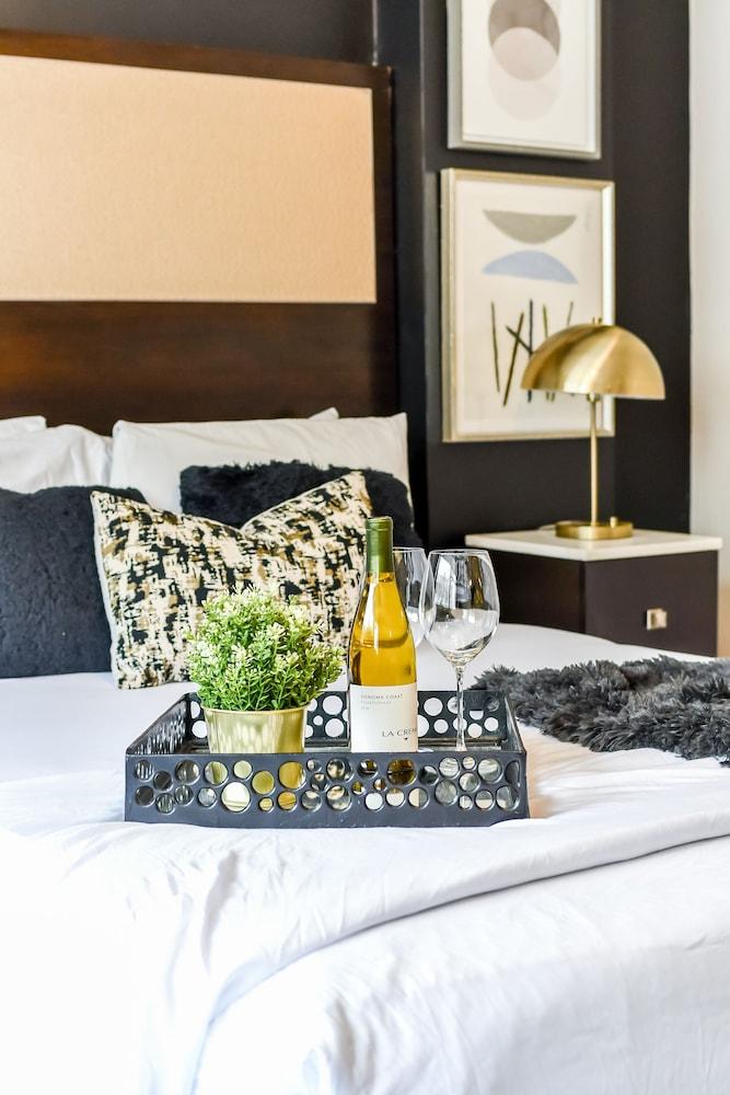 Chic Collection by NOHOTEL on PTree RD photo 7