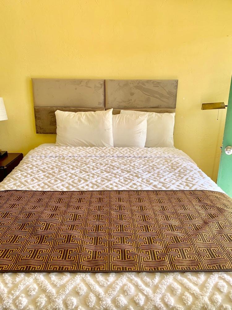 The Lava Hotel photo 77