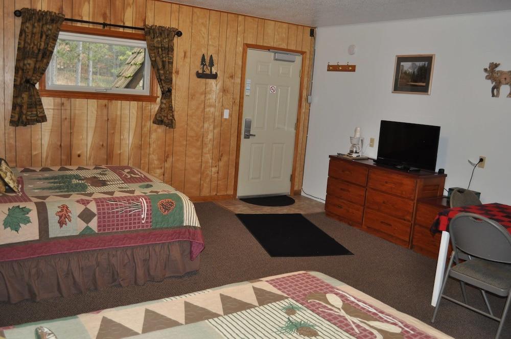 Red Moose Lodge photo 27