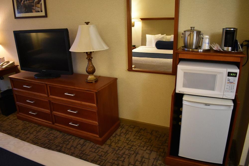 Best Western Plus Downtown Tacoma photo 20