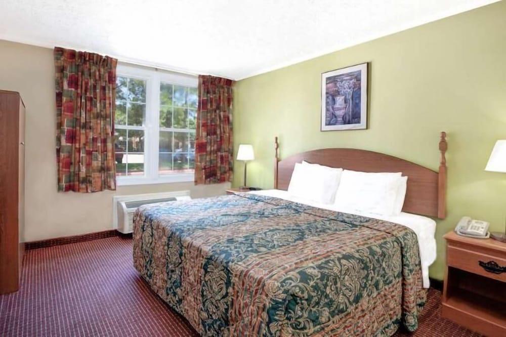 Motel 6 Stafford, TX – SW Houston - Sugarland photo 29