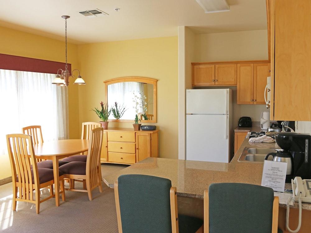 Raintree's Cimarron Golf Resort photo 6