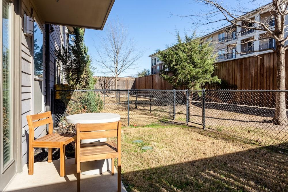 Kasa Love Field-Medical District Dallas photo 1