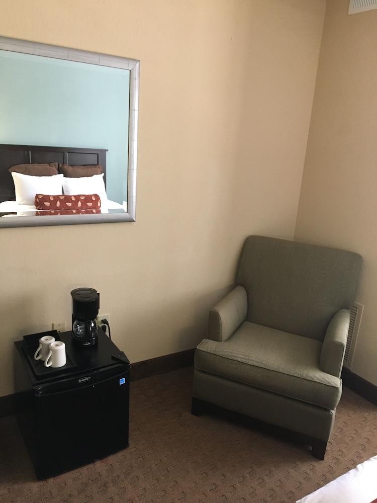 staySky Suites - I Drive Orlando photo 19