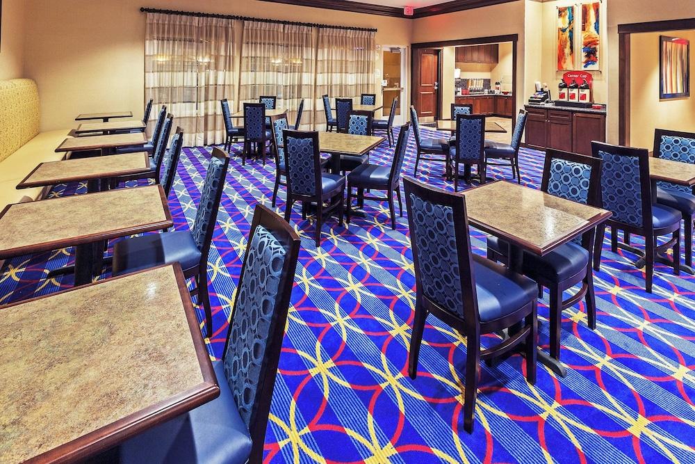 Towneplace Suites Corpus Christi photo 17