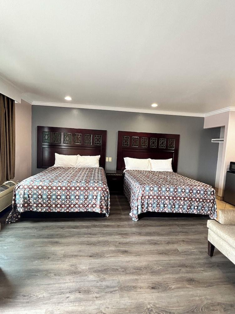 HYLAND MOTEL photo 8