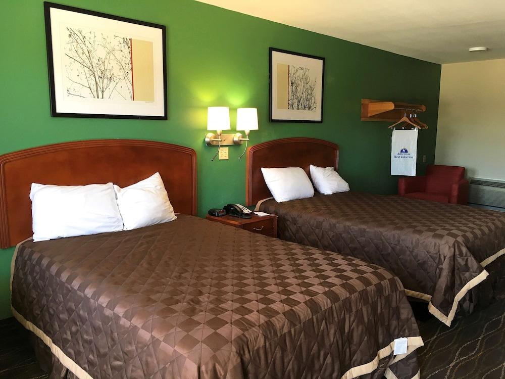 Americas Best Value Inn Alexandria photo 12