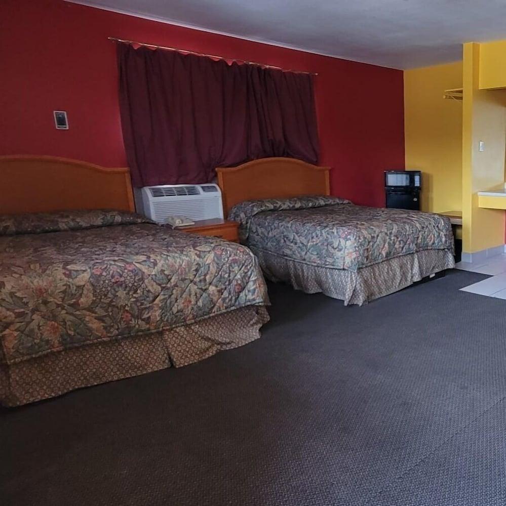 Relax Inn By OYO Sulphur Hwy 90 photo 1