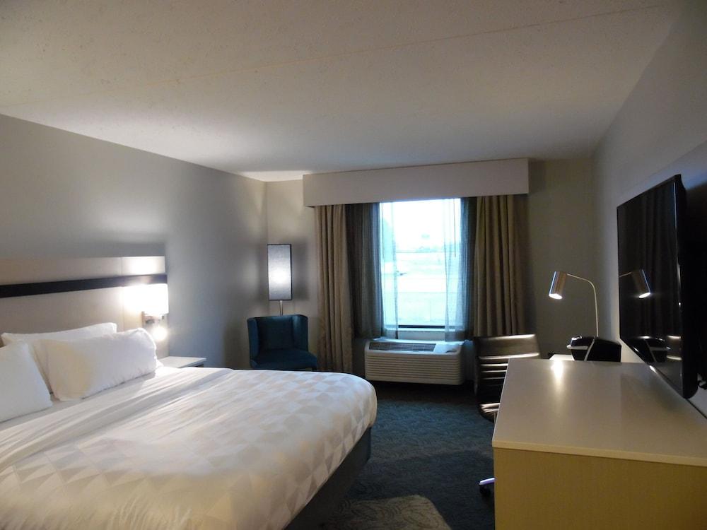 Holiday Inn Bloomington - Normal by IHG photo 19