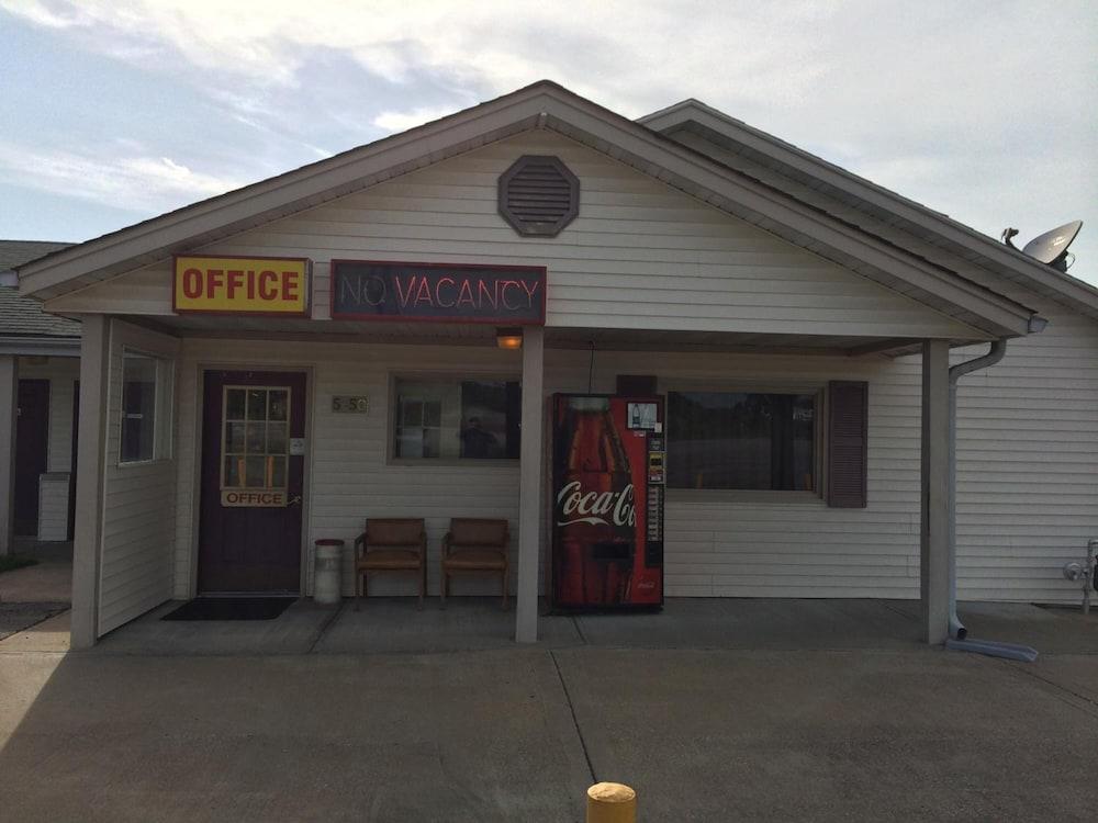 Super 7 Motel Sedalia photo 14
