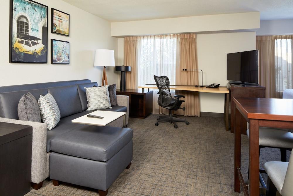 Residence Inn by Marriott Carlsbad photo 11