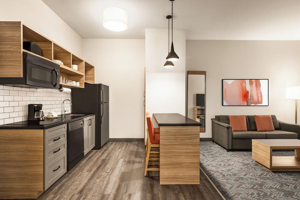 Candlewood Suites Mount Pleasant by IHG photo 51