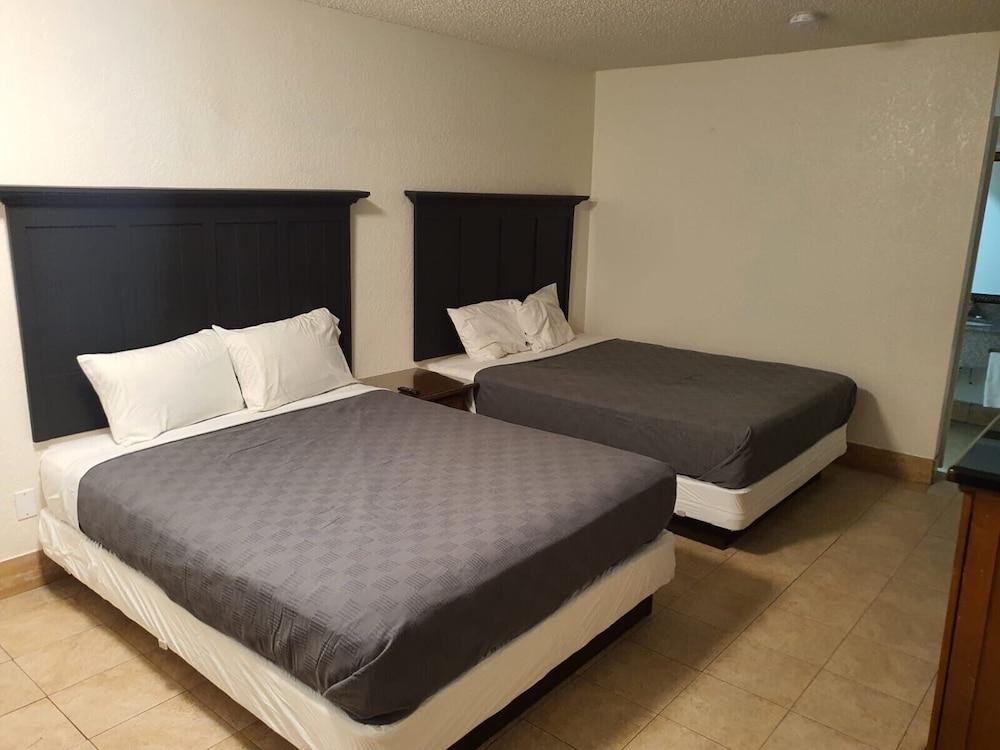 Ocotillo Apartments & Hotel photo 4