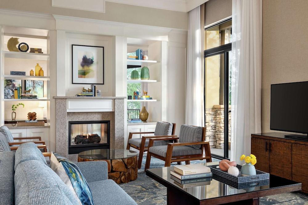 The Woodlands Resort, Curio Collection by Hilton photo 15